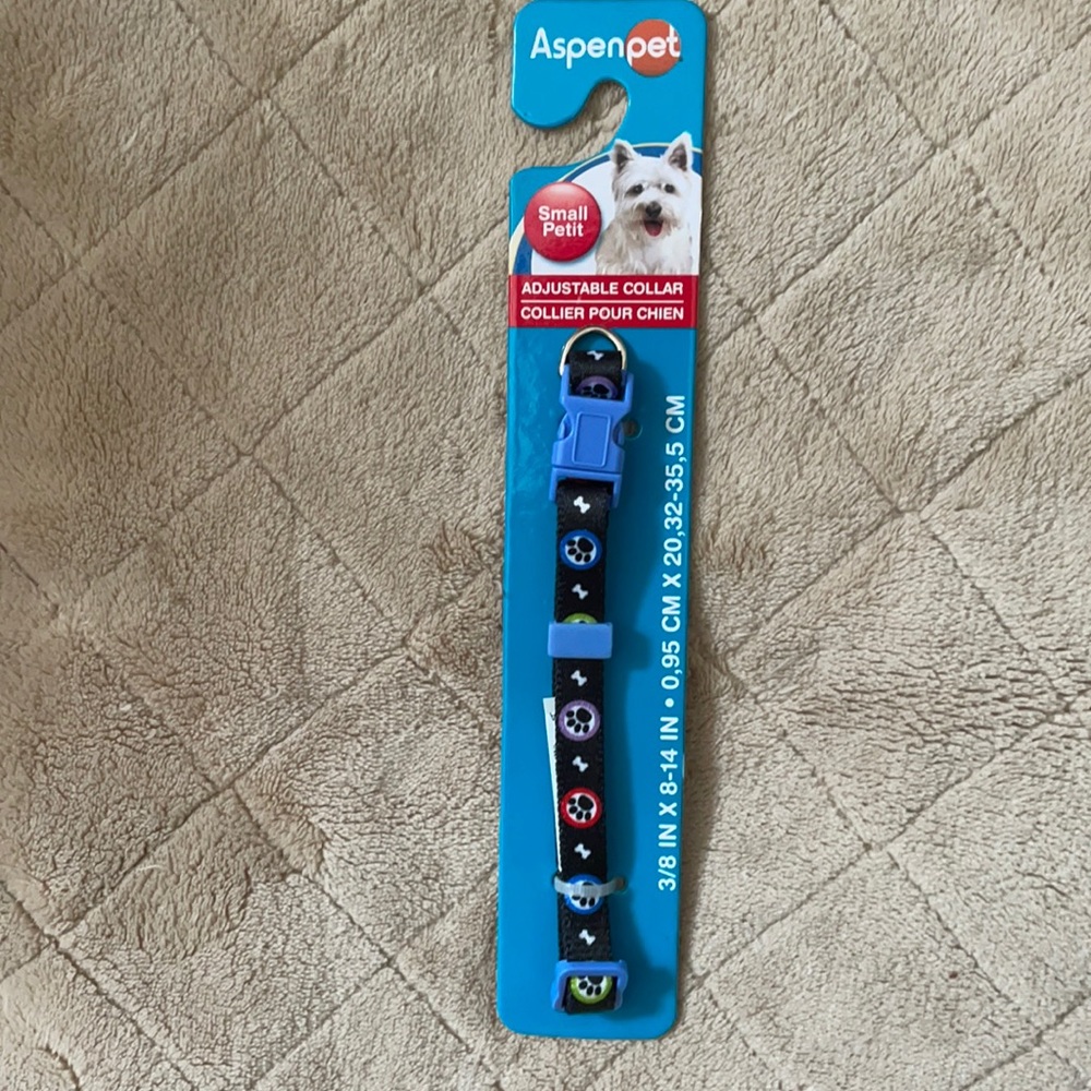 NWT Aspen Pet adjustable small pet collar